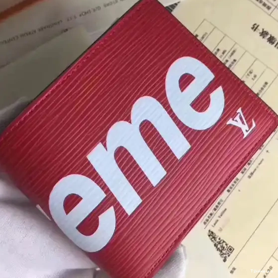 Affordable Vuitton supreme Louis wallet pocket 0514